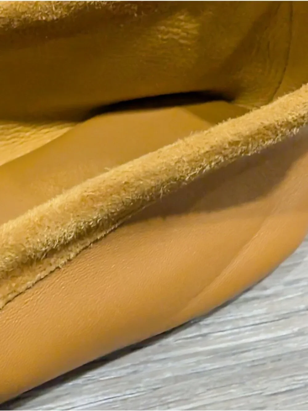 Tory Burch Tory Charm Tan Camel Leather Ballet Slip-On Flats Classic Size 6